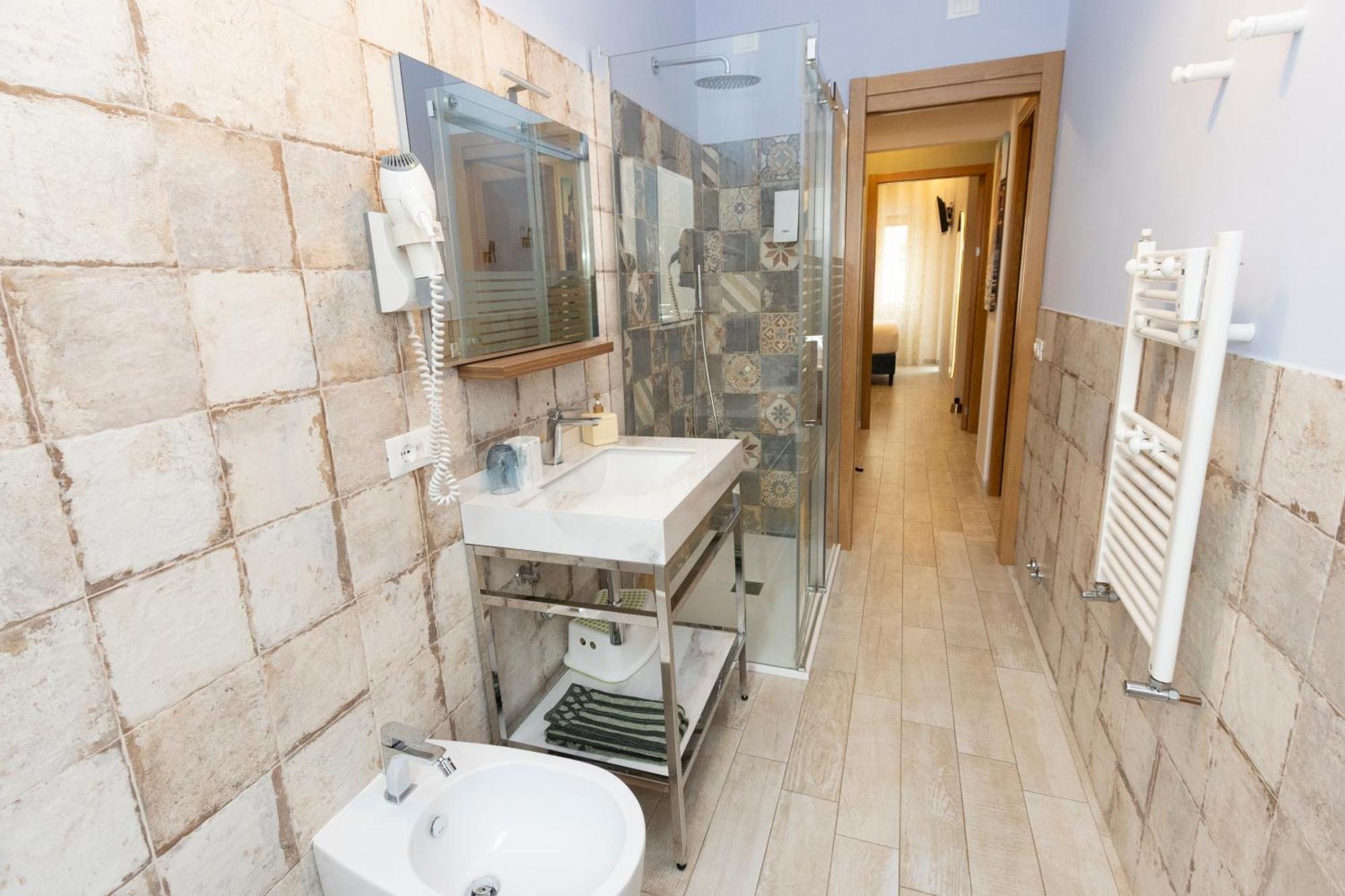 Romano Suite B9 Exteriör bild